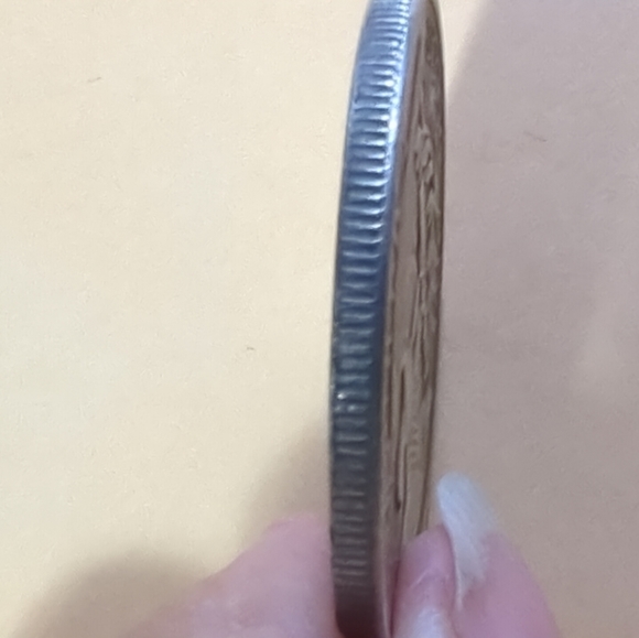 George Washington Oversized Coin 1.5" 1865 Novelty Collectors Alloy Metal - Picture 7 of 7